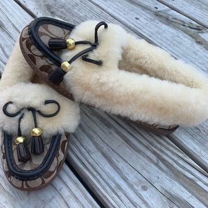 NEW Coach Fiona fur lined moccasins